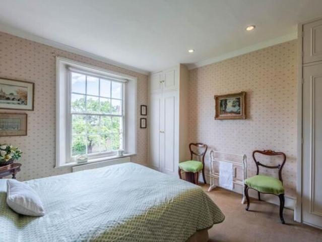 House for sale in Newcourt, Watergate