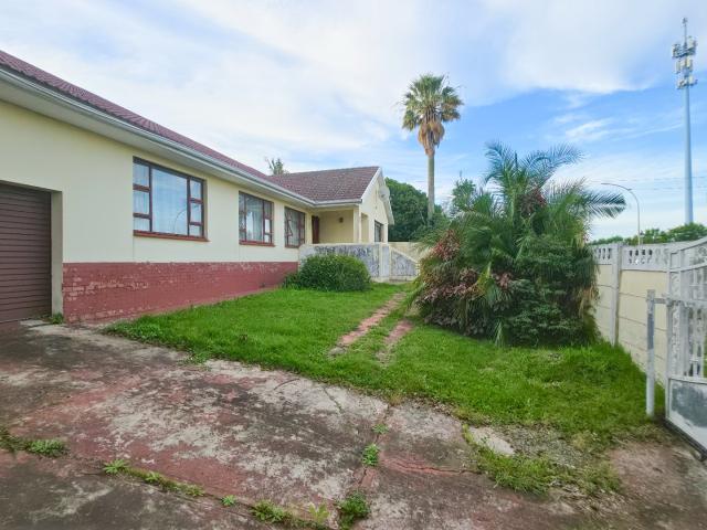 House for sale in East London, Eastern Cape