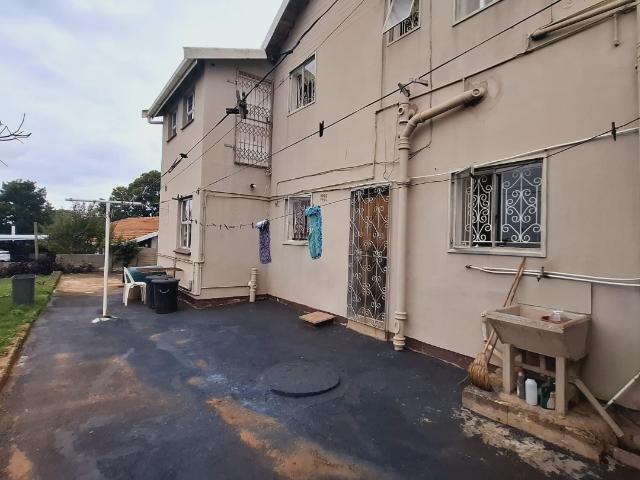 House for sale in Chatsworth, Kwazulu-natal