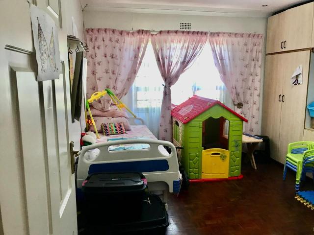 House for sale in Cape Town, Western Cape