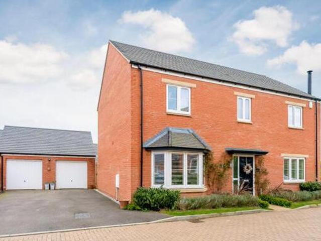 House for sale in Evershot, Oxfordshire