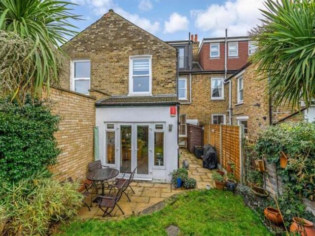 House for sale in Walthamstow, Greater London
