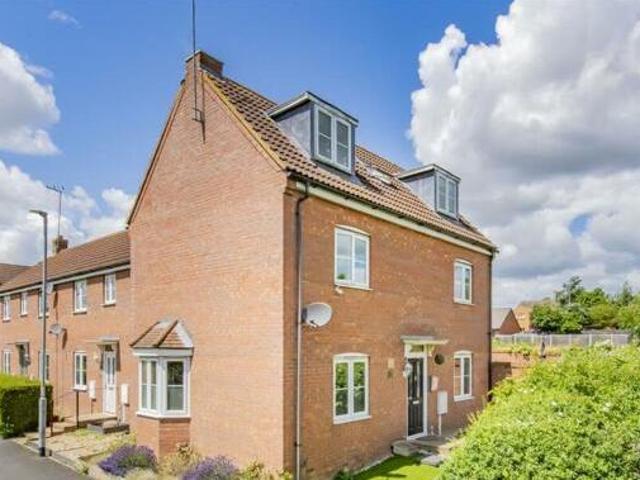 House for sale in Kettering