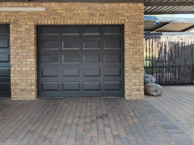 House for sale in Vosloorus, Gauteng
