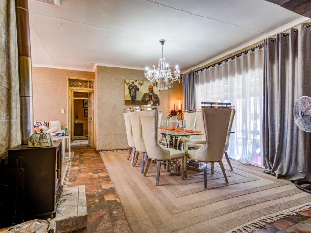 House for sale in Birchleigh North, Ekurhuleni