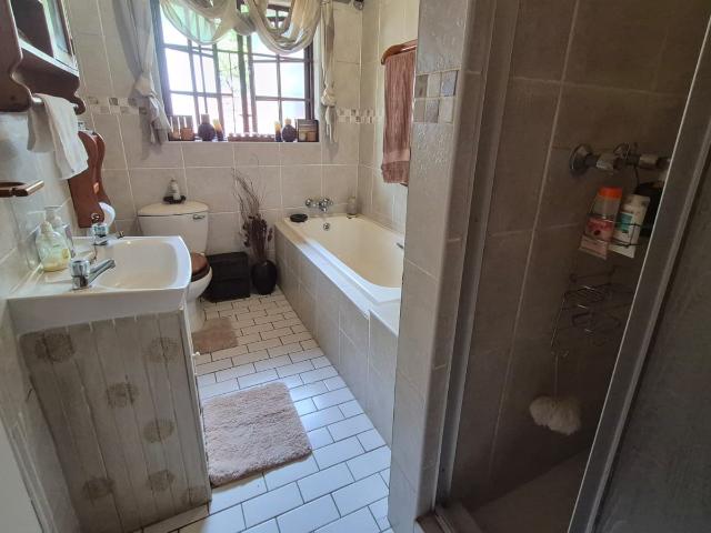 House for sale in Seaview, Kwazulu-natal