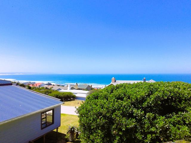 House for sale in Groot Brak Rivier, Western Cape