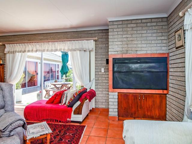 House for sale in Groot Brak Rivier, Western Cape