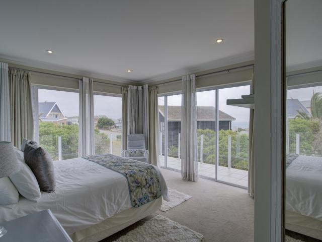 House for sale in Groot Brak Rivier, Western Cape