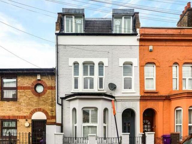 House for sale in Lyons, Greater London