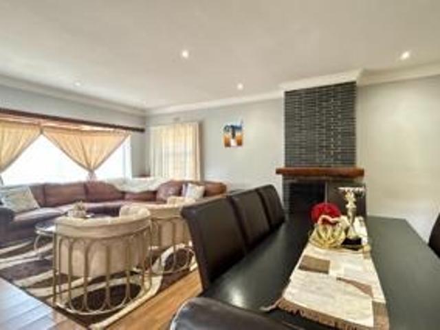 House for sale in Brackenhurst, Ekurhuleni