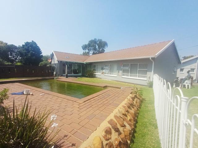 House for sale in Bracken Downs, City of Ekurhuleni Metropolitan Municipality