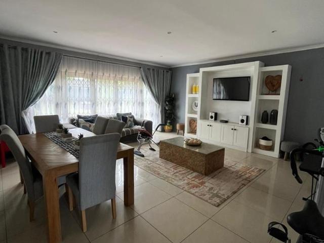House for sale in Brackenhurst, Ekurhuleni