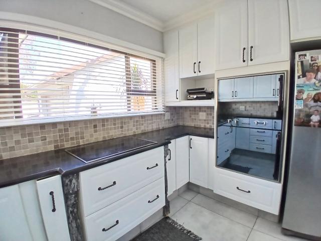House for sale in Brackenhurst, Ekurhuleni