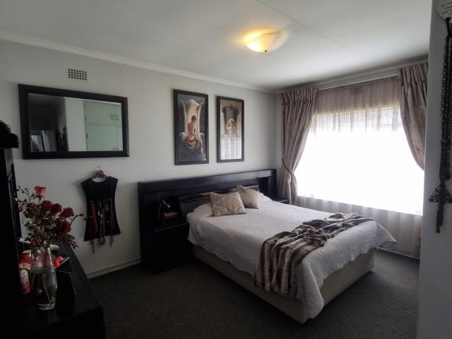 House for sale in Brackenhurst, Ekurhuleni