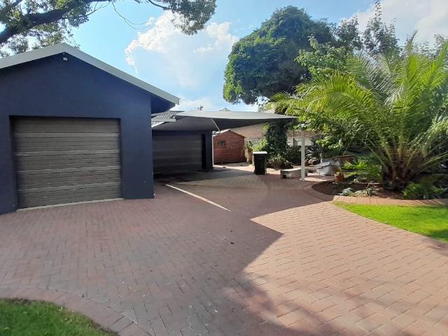 House for sale in Brackenhurst, Ekurhuleni
