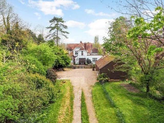 House for sale in Horsham, West Sussex