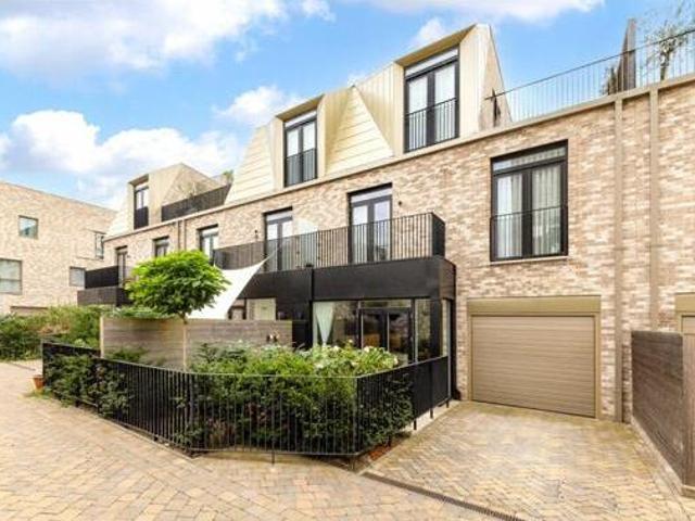 House for sale in Eddington, Cambridge