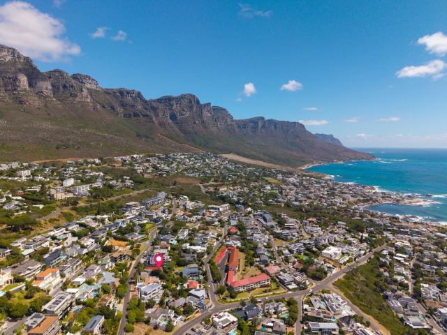 House for sale in Cape Town, Camps Bay
