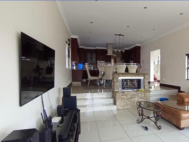 House for sale in Olievenhoutbos, Gauteng