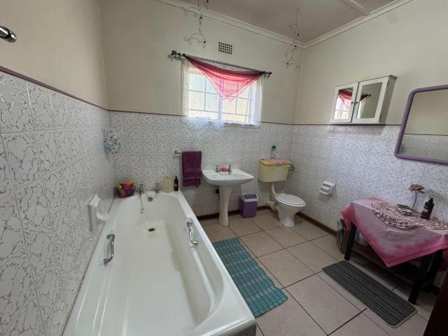 House for sale in Dr Ruth Segomotsi Mompati District Municipality, North West