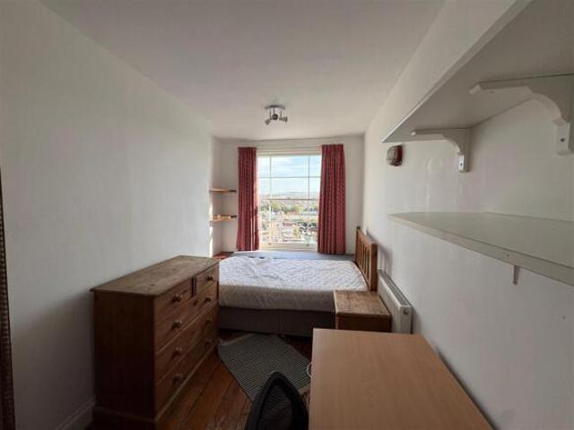 House for sale in Cliftonwood, Bristol