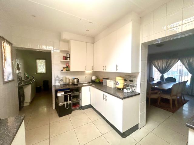 House for sale in Nooitgedacht, Gauteng