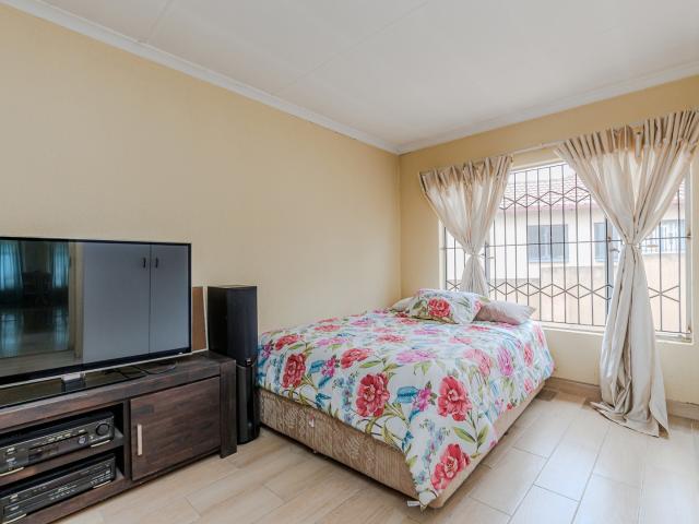 House for sale in Nooitgedacht, Gauteng