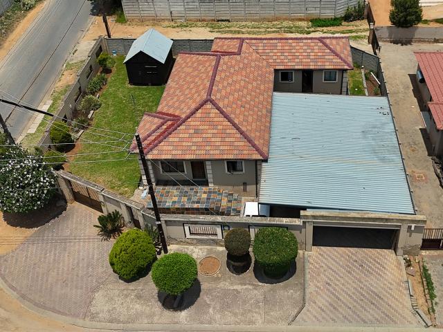 House for sale in Nooitgedacht, Gauteng