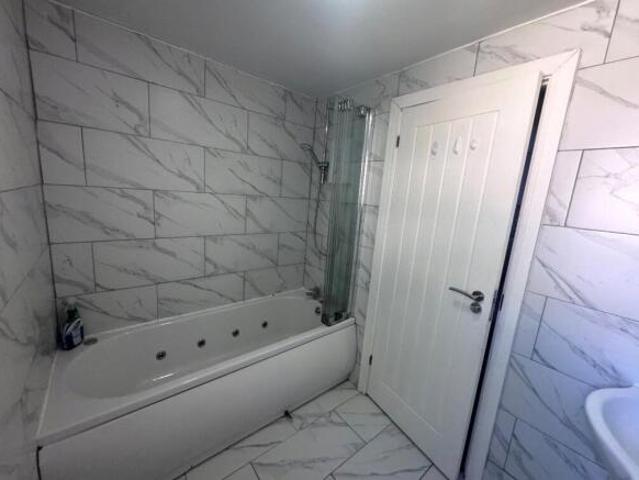 House for sale in Plasnewydd, Falcon Lodge