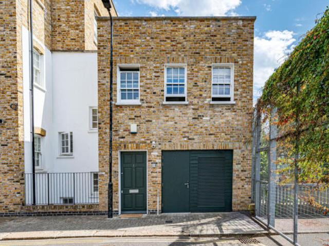 House for sale in Kentish Town, Greater London