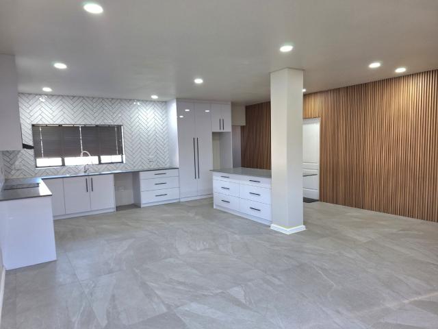 House for sale in Cape Town, Western Cape