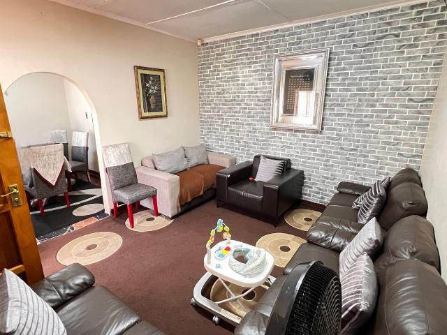 House for sale in Vosloorus, Gauteng