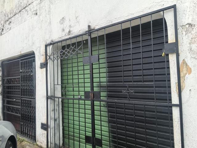 House for sale in Chatsworth, Kwazulu-natal