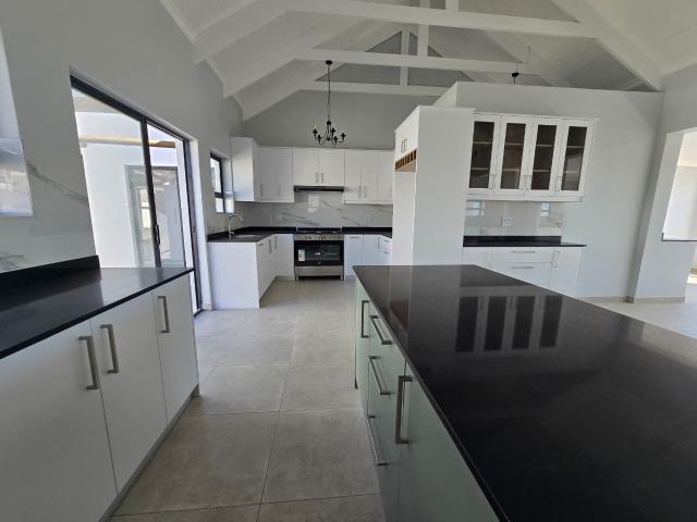 House for sale in West Coast, Britannia Bay