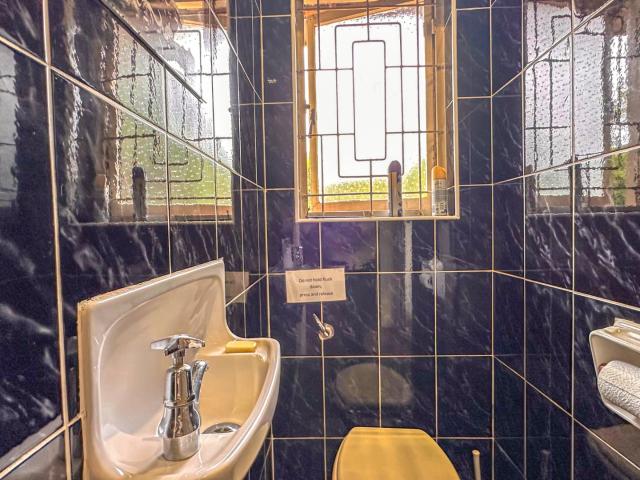 House for sale in Queensburgh, Kwazulu-natal