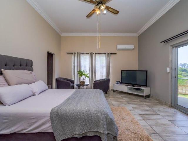 House for sale in La Mercy, Kwazulu-natal