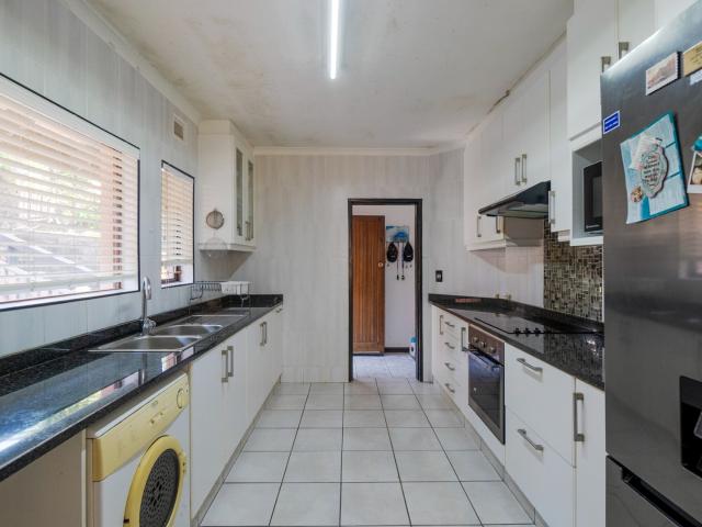 House for sale in Kingsburgh, Kwazulu-natal
