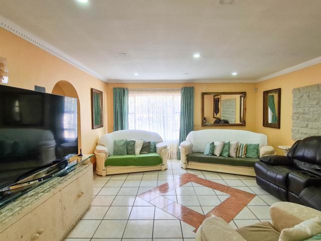 House for sale in East London, Eastern Cape