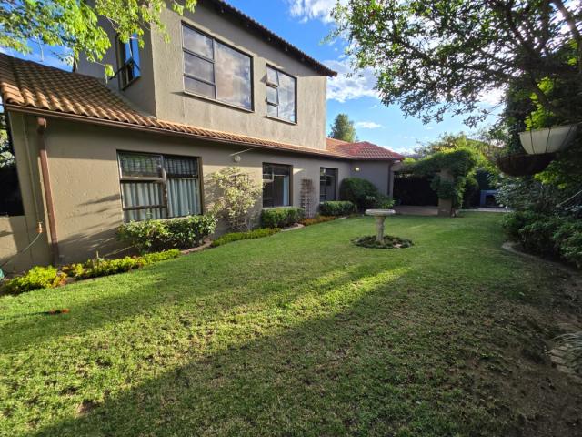 House for sale in Sandton, Douglasdale