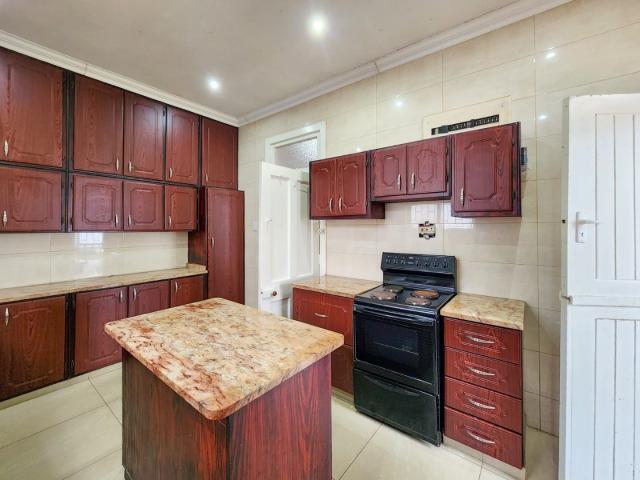 House for sale in Durban North, Kwazulu-natal