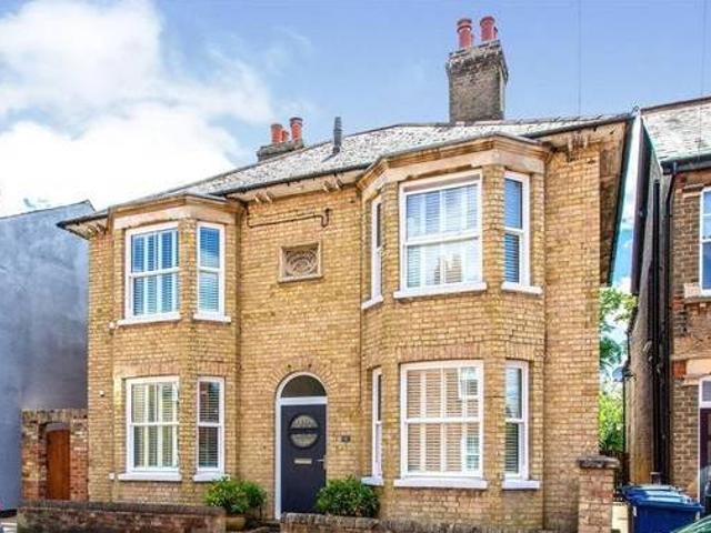 House for sale in Cambridgeshire
