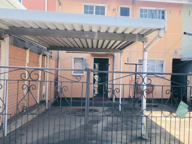 House for sale in Phoenix, Kwazulu-natal