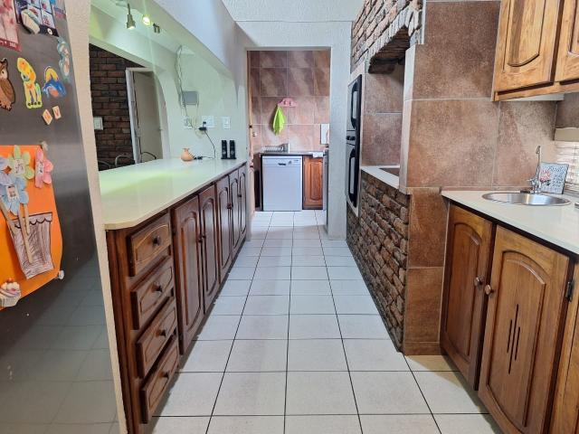 House for sale in Edleen, Ekurhuleni