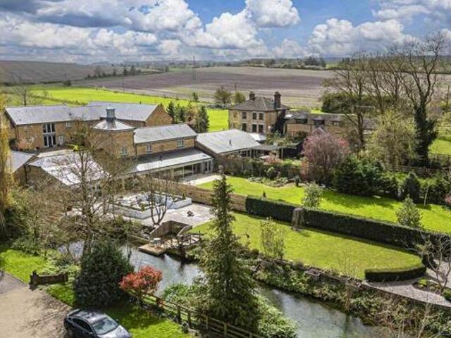 House for sale in Lyons, Greater London