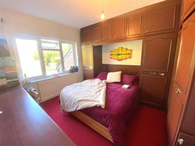 House for sale in Chingford, Greater London