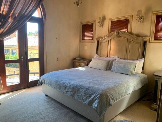 House for sale in Hartbeespoort Dam Nature Reserve, North West