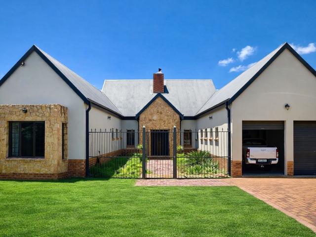 House for sale in Naboomspruit, Limpopo