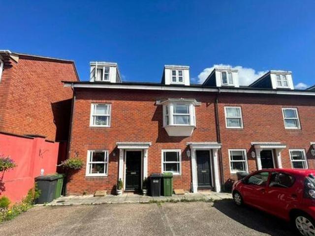 House for sale in Watergate, Devon