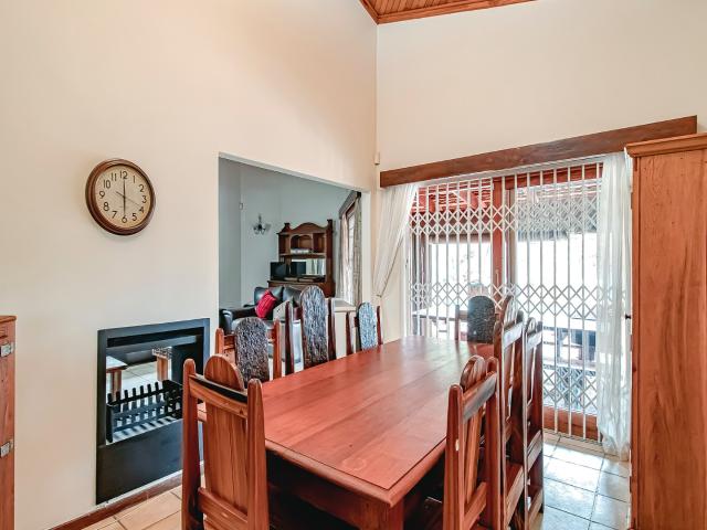 House for sale in Faerie Glen, Gauteng
